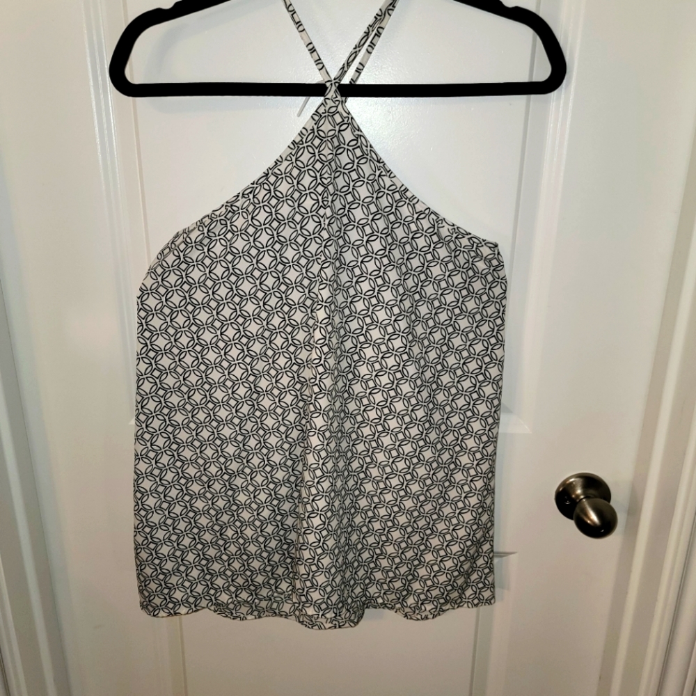 Hollister top